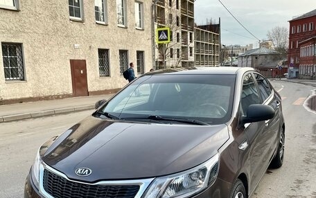 KIA Rio III рестайлинг, 2014 год, 650 000 рублей, 3 фотография