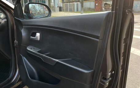 KIA Rio III рестайлинг, 2014 год, 650 000 рублей, 15 фотография