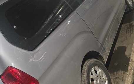 Hyundai Grand Starex Grand Starex I рестайлинг 2, 2012 год, 1 300 000 рублей, 1 фотография