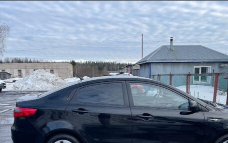 KIA Rio III рестайлинг, 2014 год, 350 000 рублей, 2 фотография