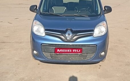 Renault Kangoo II рестайлинг, 2013 год, 1 170 000 рублей, 1 фотография