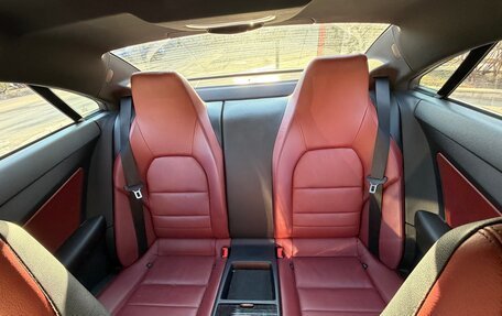 Mercedes-Benz E-Класс, 2013 год, 1 900 000 рублей, 11 фотография