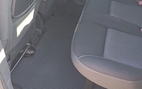 Renault Kangoo II рестайлинг, 2013 год, 1 170 000 рублей, 17 фотография