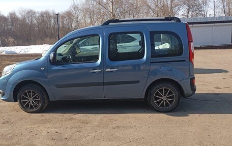 Renault Kangoo II рестайлинг, 2013 год, 1 170 000 рублей, 5 фотография