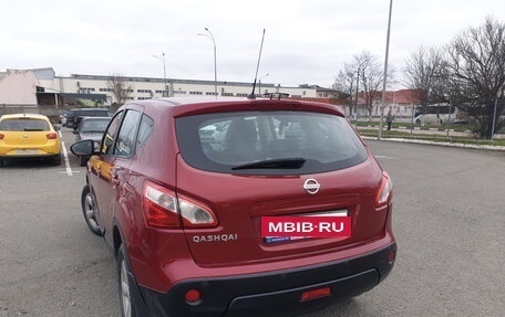 Nissan Qashqai, 2010 год, 950 000 рублей, 2 фотография