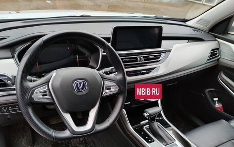 Changan CS75 I рестайлинг, 2022 год, 2 300 000 рублей, 22 фотография