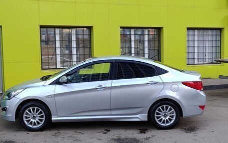 Hyundai Solaris II рестайлинг, 2014 год, 420 000 рублей, 5 фотография