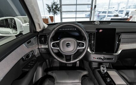 Volvo XC90 II рестайлинг, 2026 год, 13 000 000 рублей, 13 фотография