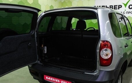 Chevrolet Niva I рестайлинг, 2016 год, 570 000 рублей, 21 фотография