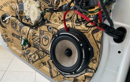 Mercedes-Benz E-Класс, 2014 год, 2 390 000 рублей, 3 фотография