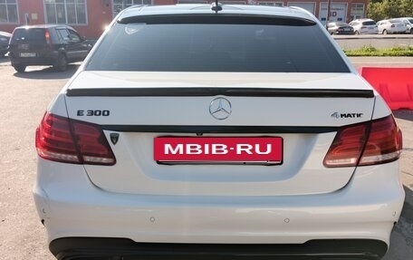 Mercedes-Benz E-Класс, 2014 год, 2 390 000 рублей, 11 фотография