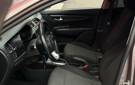 KIA Rio IV, 2018 год, 1 532 000 рублей, 9 фотография