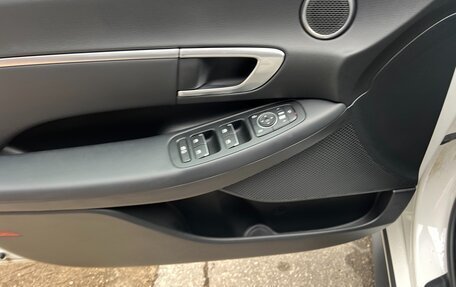 Hyundai Sonata VIII, 2020 год, 2 350 000 рублей, 5 фотография