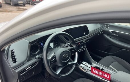 Hyundai Sonata VIII, 2020 год, 2 350 000 рублей, 4 фотография