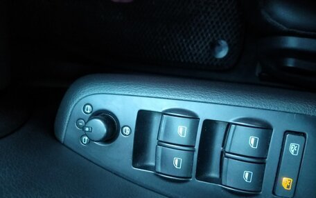 Audi A4, 2005 год, 1 400 000 рублей, 30 фотография