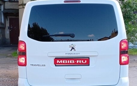 Peugeot Traveller I, 2018 год, 2 150 000 рублей, 4 фотография