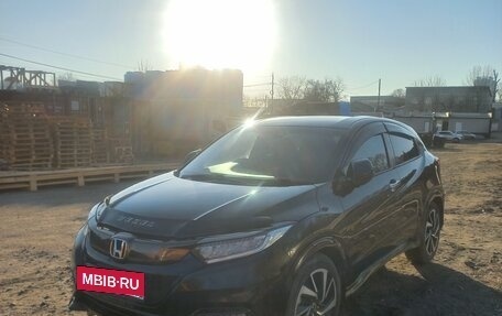 Honda Vezel, 2019 год, 1 800 000 рублей, 2 фотография