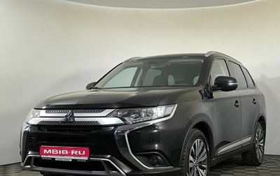 Mitsubishi Outlander III рестайлинг 3, 2021 год, 2 580 000 рублей, 1 фотография