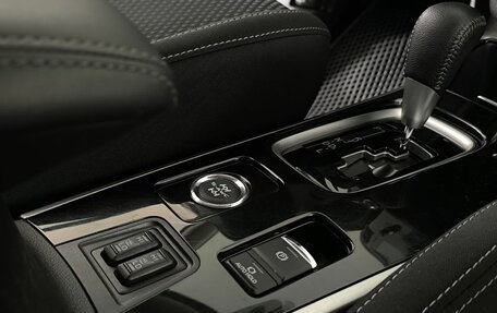 Mitsubishi Outlander III рестайлинг 3, 2021 год, 2 580 000 рублей, 15 фотография