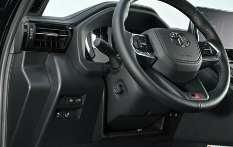 Toyota Land Cruiser, 2026 год, 15 100 000 рублей, 10 фотография