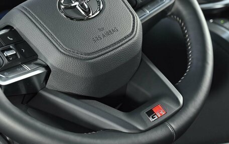 Toyota Land Cruiser, 2026 год, 15 100 000 рублей, 24 фотография