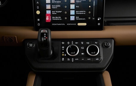 Land Rover Defender II, 2025 год, 16 490 000 рублей, 17 фотография