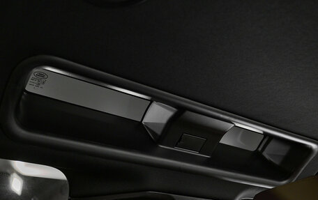 Land Rover Defender II, 2025 год, 16 490 000 рублей, 29 фотография