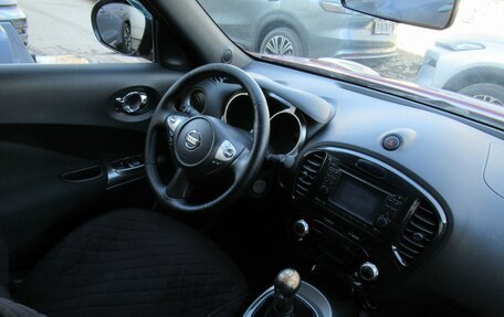 Nissan Juke II, 2011 год, 780 000 рублей, 13 фотография