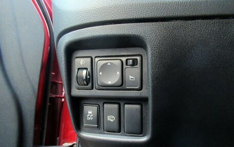 Nissan Juke II, 2011 год, 780 000 рублей, 18 фотография