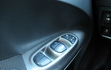 Nissan Juke II, 2011 год, 780 000 рублей, 17 фотография