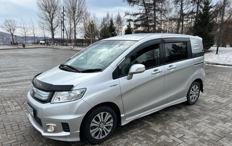 Honda Freed I, 2012 год, 975 000 рублей, 4 фотография