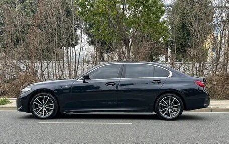 BMW 3 серия, 2023 год, 2 750 050 рублей, 6 фотография