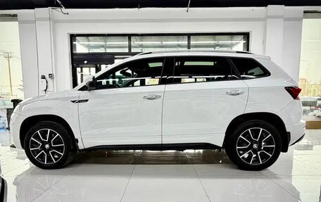 Skoda Karoq I, 2023 год, 1 691 027 рублей, 3 фотография