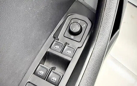 Skoda Karoq I, 2023 год, 1 691 027 рублей, 10 фотография