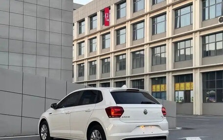 Volkswagen Polo, 2022 год, 871 030 рублей, 4 фотография