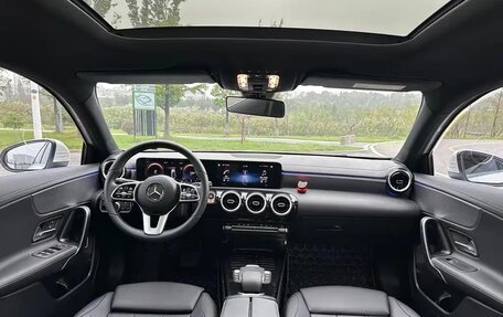 Mercedes-Benz A-Класс, 2022 год, 1 890 007 рублей, 7 фотография