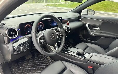 Mercedes-Benz A-Класс, 2022 год, 1 890 007 рублей, 8 фотография