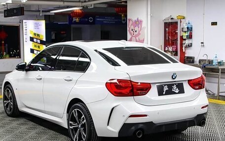 BMW 1 серия, 2022 год, 1 810 000 рублей, 5 фотография