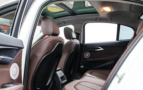 BMW 1 серия, 2022 год, 1 810 000 рублей, 13 фотография