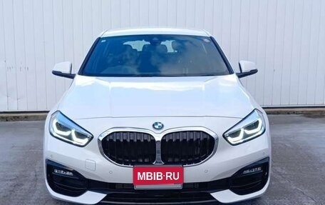 BMW 1 серия, 2022 год, 1 520 333 рублей, 1 фотография