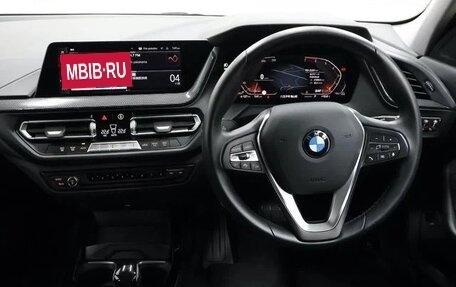 BMW 1 серия, 2022 год, 1 520 333 рублей, 5 фотография