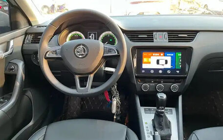 Skoda Octavia, 2022 год, 1 421 030 рублей, 8 фотография