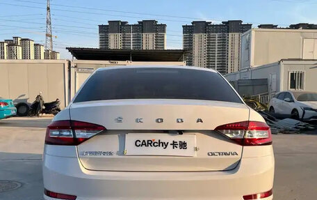 Skoda Octavia, 2022 год, 1 421 030 рублей, 3 фотография