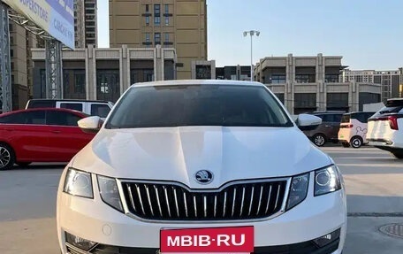 Skoda Octavia, 2022 год, 1 421 030 рублей, 2 фотография