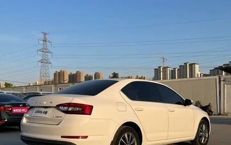 Skoda Octavia, 2022 год, 1 421 030 рублей, 5 фотография