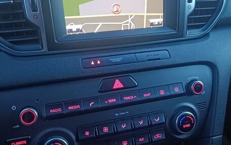 KIA Sportage IV рестайлинг, 2016 год, 1 820 000 рублей, 27 фотография