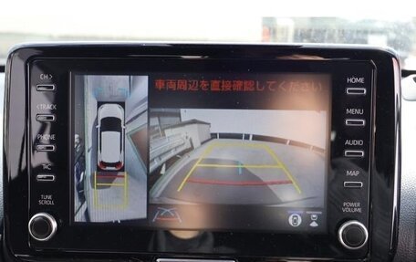 Toyota Yaris Cross, 2022 год, 1 490 007 рублей, 13 фотография