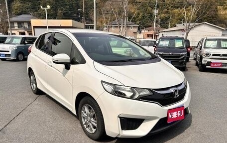 Honda Fit III, 2015 год, 690 007 рублей, 1 фотография
