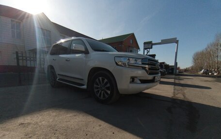 Toyota Land Cruiser 200, 2018 год, 8 500 000 рублей, 1 фотография