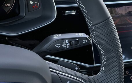 Audi Q7, 2025 год, 10 990 000 рублей, 14 фотография